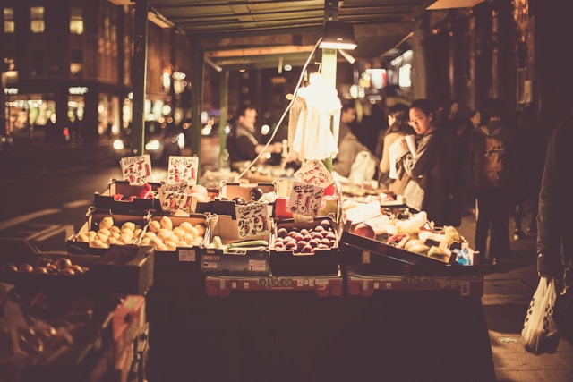 marchés nocturnes